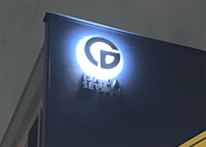 LED内照型看板